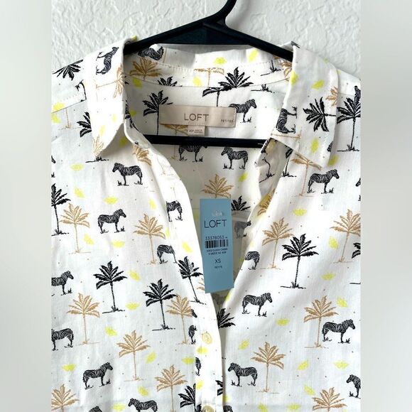 NWT Ann taylor Loft Woman’s xs button down zebra shirt - Picture 2 of 5